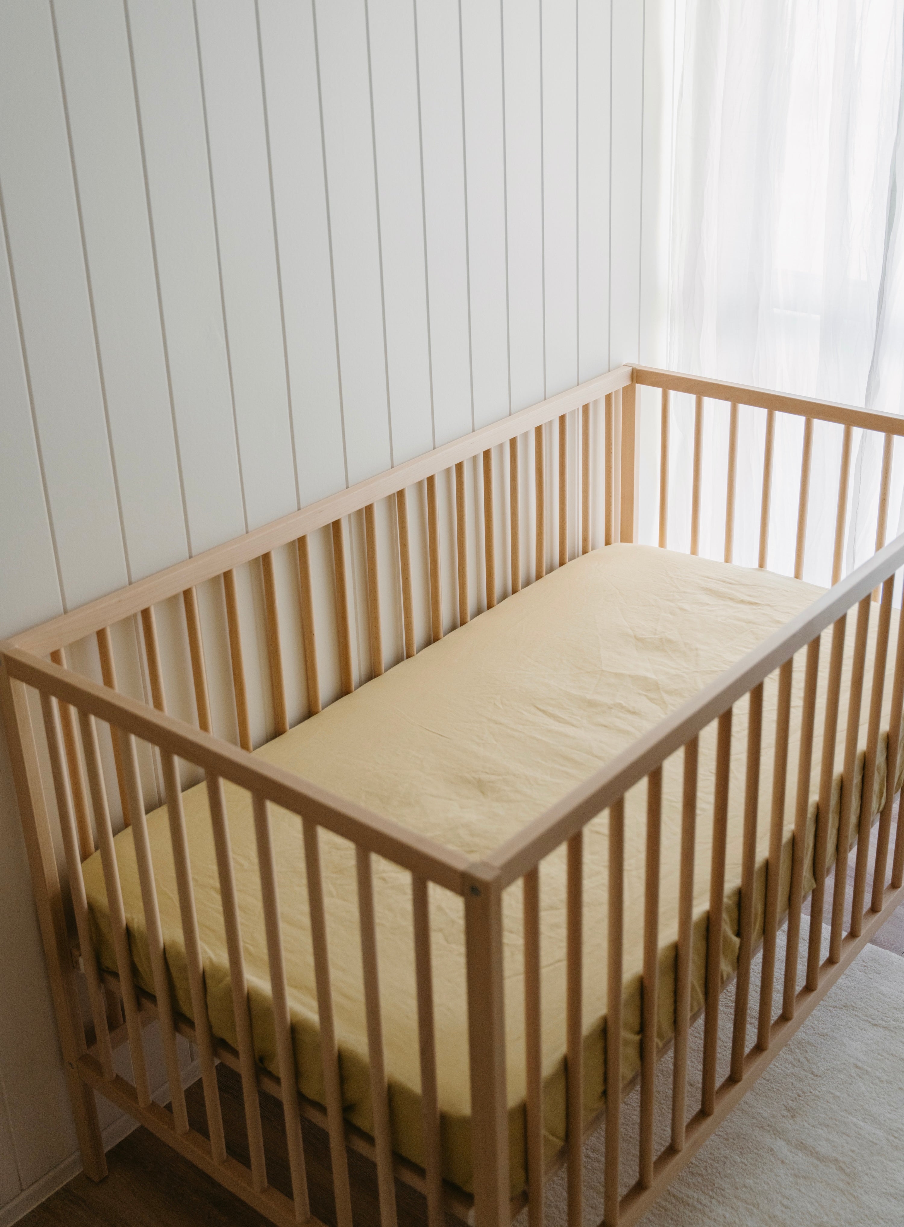 Honeydew Linen Cot Sheet