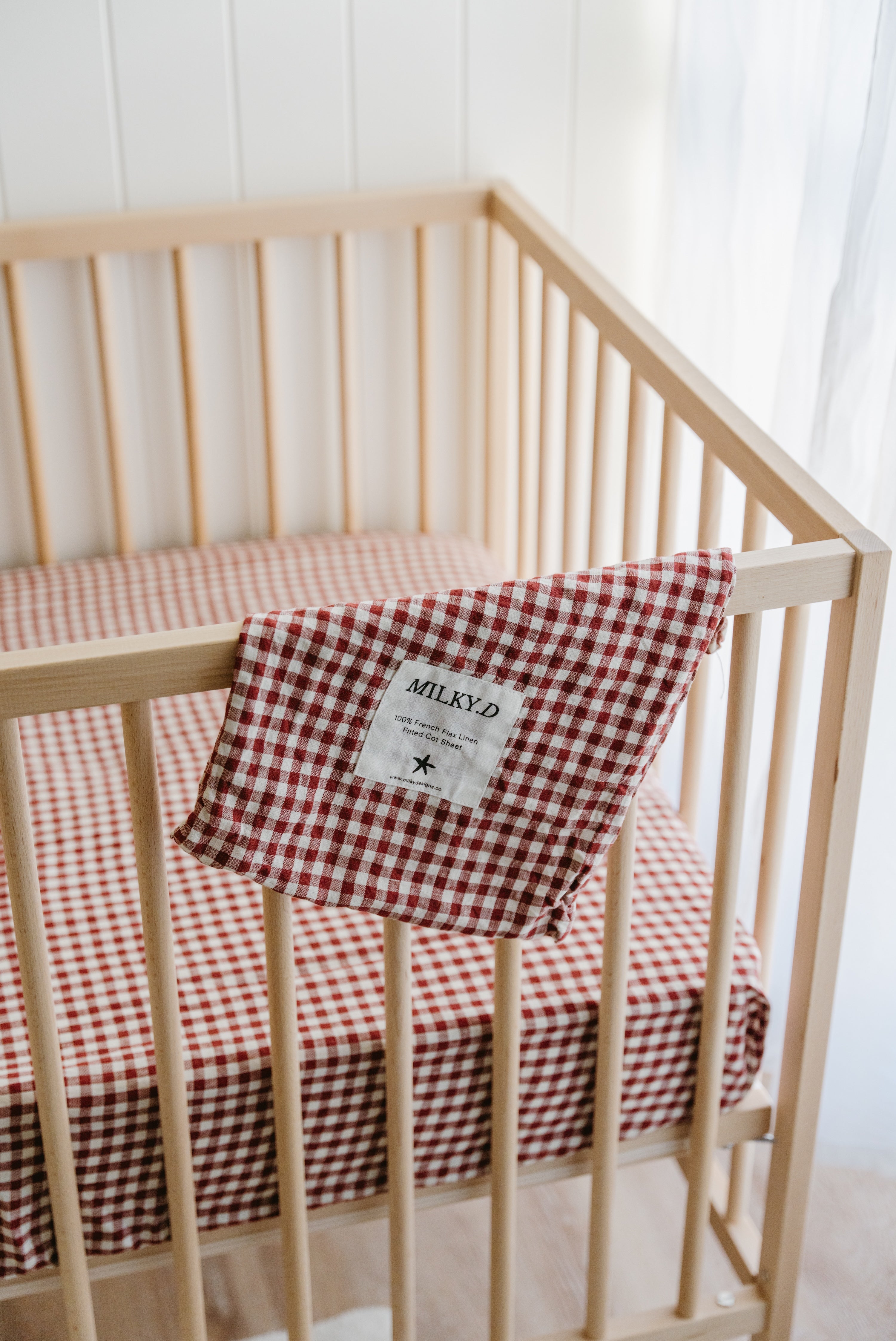 Mulberry Gingham Linen Bassinet Sheet