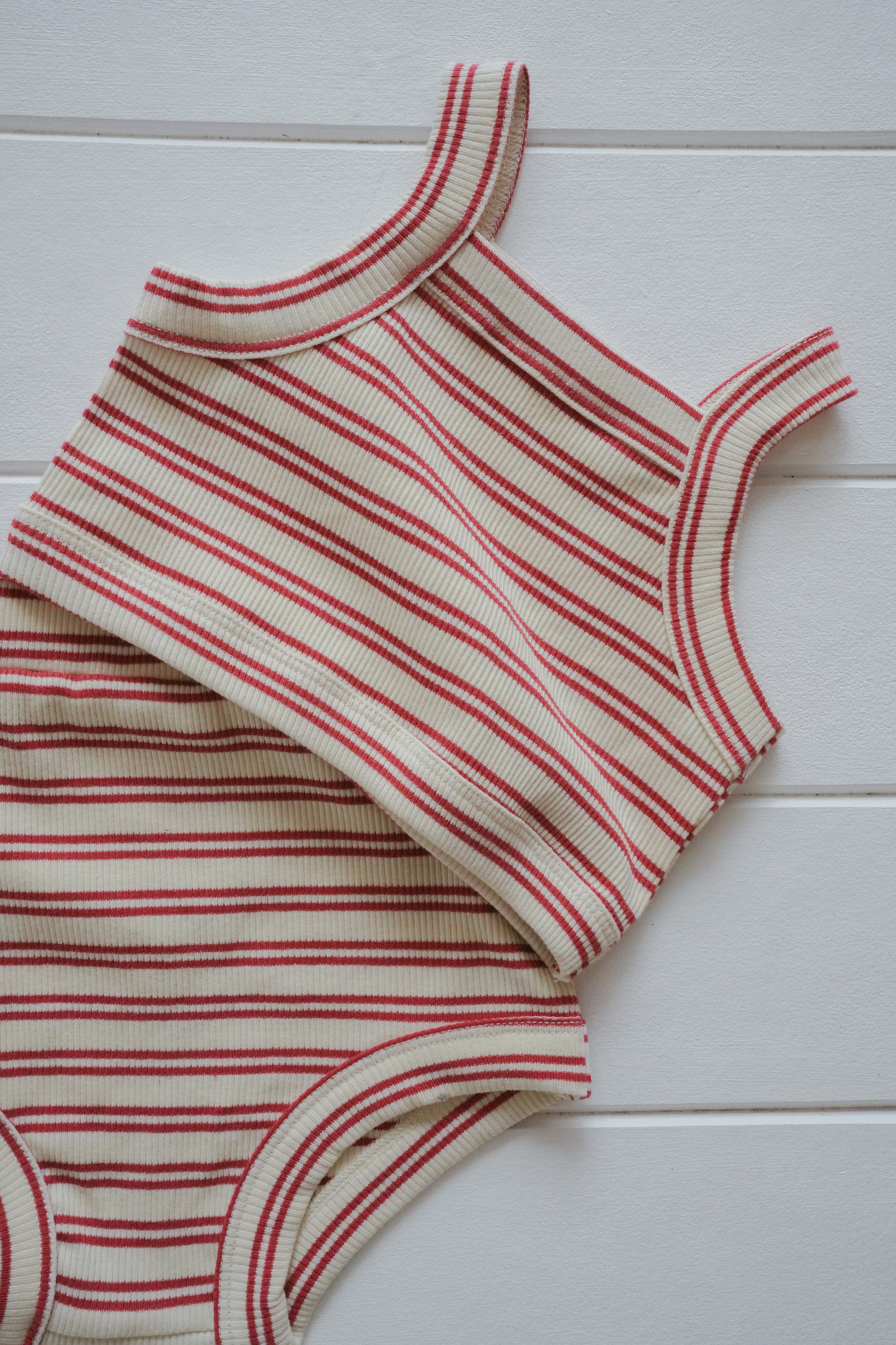 Cleo Rib Set - Red stripe