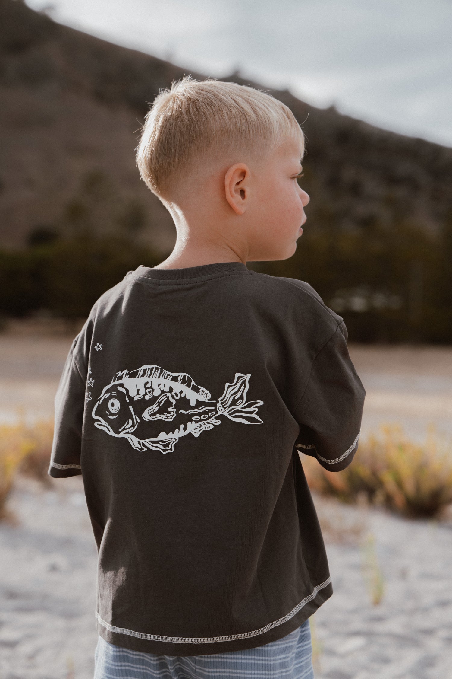 Fishy Tee - Charcoal