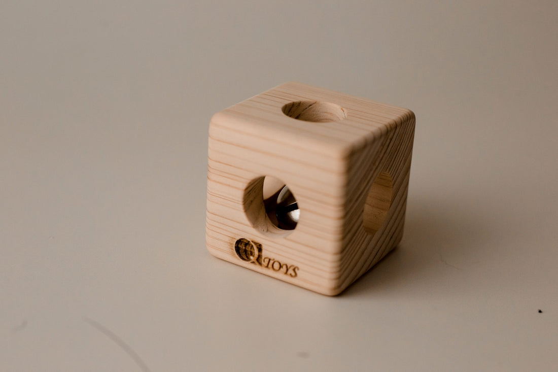 Cube Rattle